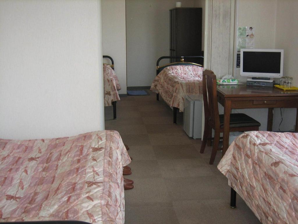 Business Hotel Toka Tokyo Room photo